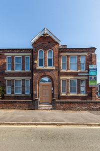 External- click for photo gallery